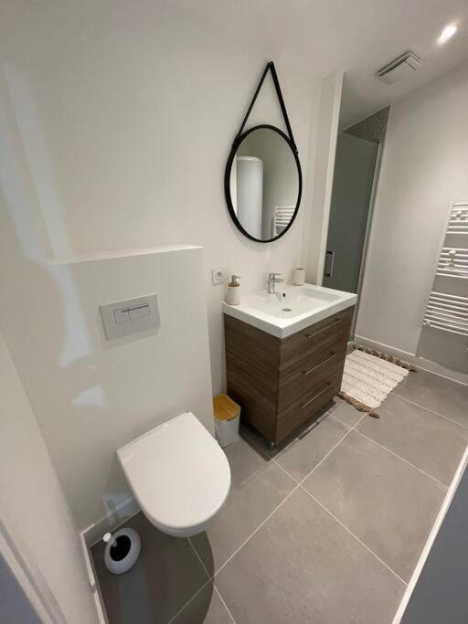 Apartment Le P Tit Retais Proche Marche Et Gare Sncf- Wifi Debit -